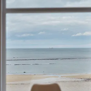 Host & - Bellevue Apartment Redcar