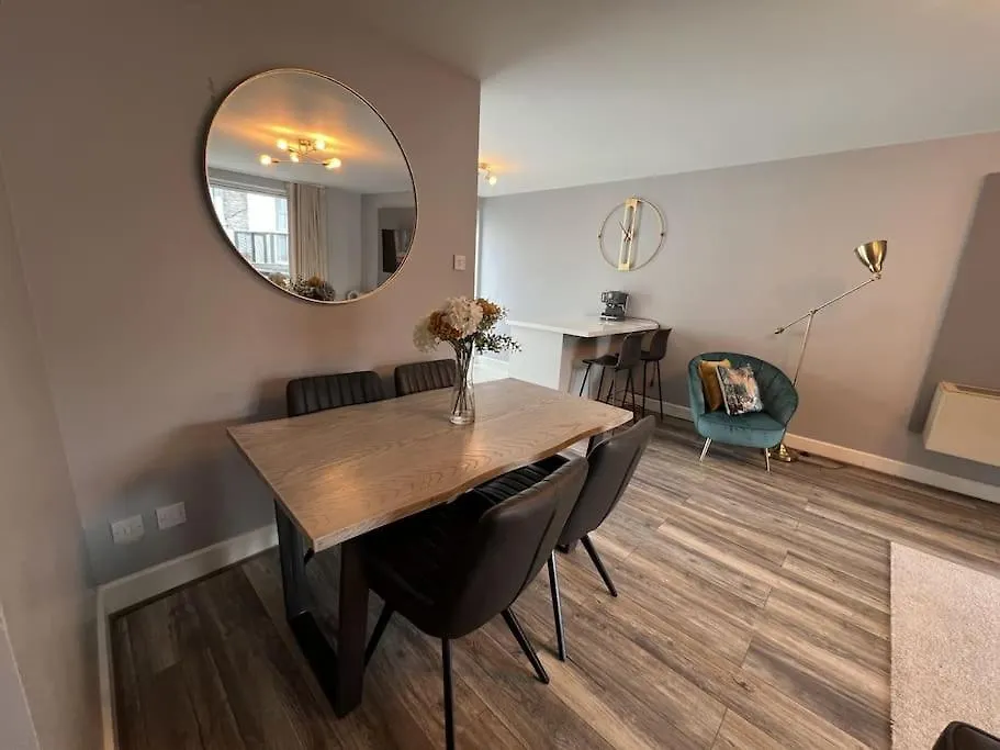 The Smithfield Central 3 Bed Dublin 0*,